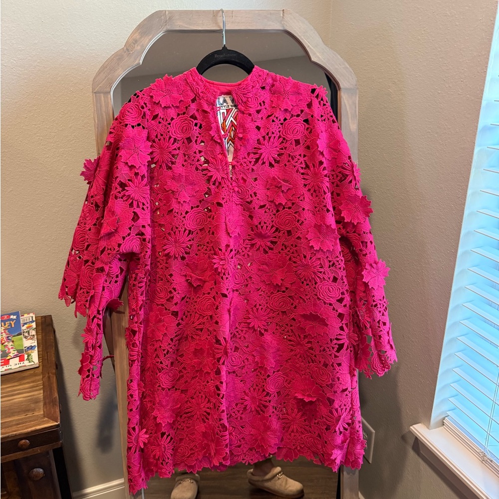 Elegant Pink Lace Dress